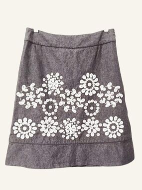✨ ANN TAYLOR Sz 2P | Embroidered Floral A-Line Skirt | Gray & White Cotton Blend